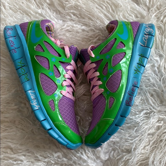 NWT Nike Free Rn Rare - Picture 7 of 8